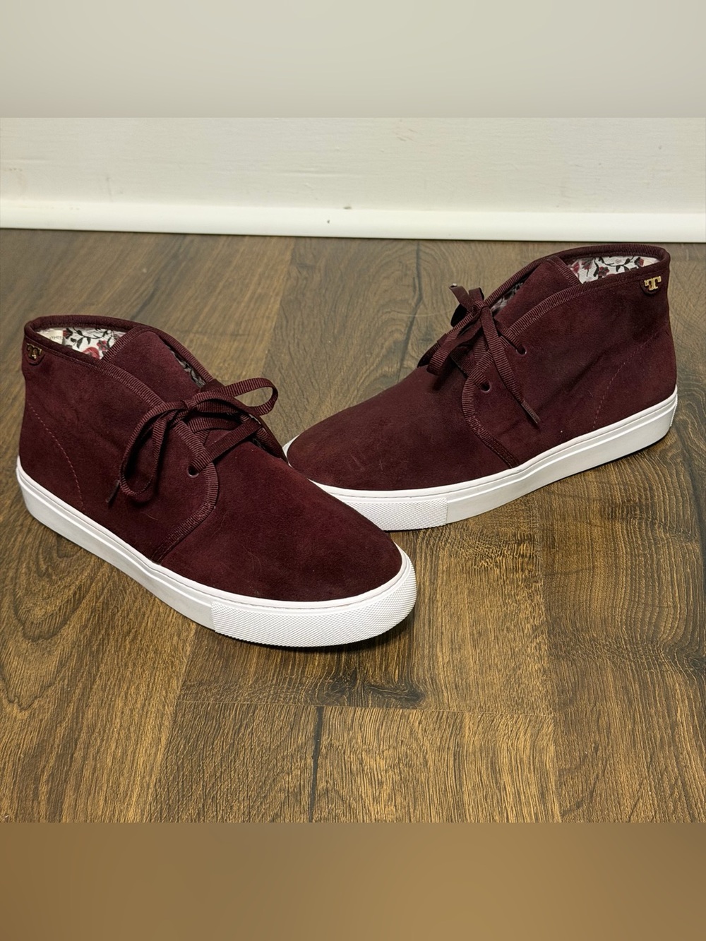 Tory Burch Iggy suede high-top sneakers size 9